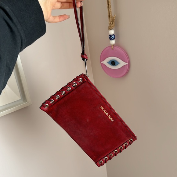 MICHEAL KORS WRISTLET - Picture 2 of 7